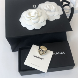 Luxury Womens Jewelry Chanel Ring Chanel Gold CC Logo Heart Rings A39PP100 AA177178