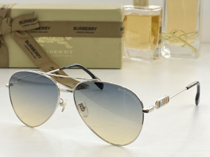 Burberry Replica Sunglasses BE5008 
