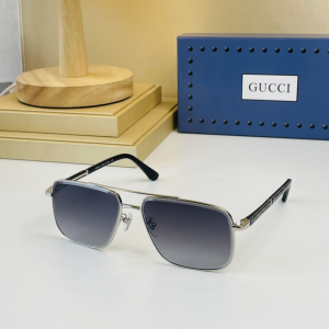 Gucci Replica Sunglasses GG1070 