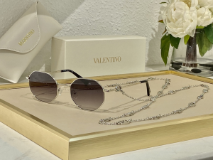 Valentino Replica Sunglasses VA2040 
