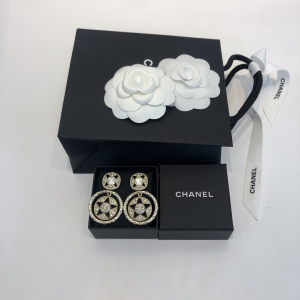 Replica Womens Jewelry Chanel Crystals Round Star Earrings A39PP160 AA177893