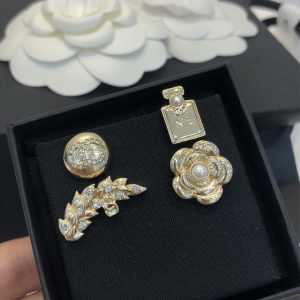 Chanel Gold 4in1 Earrings 