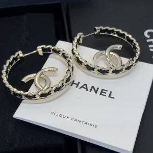 Replica Womens Jewelry Chanel Round Gold CC Earrings A39PP130 AA178069