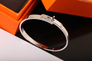 Hermes Small Kelly Bracelet Silver 