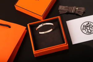 Replica Womens Jewelry Hermes Small Kelly Bracelet in Silver A205PP420 AA178430