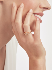 Replica Womens Jewelry Bvlgari VIP Serpenti Viper Diamonds Ring Gold A62PP290 AA178763
