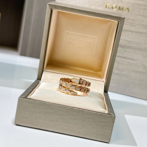 Replica Womens Jewelry Bvlgari VIP Serpenti Viper Diamonds Ring Gold A62PP330 AA178764
