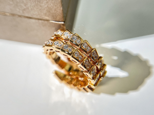 Replica Womens Jewelry Bvlgari VIP Serpenti Viper Diamonds Ring Gold A62PP330 AA178764