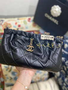 Replica Womens Jewelry Chanel Gold Monogram Hair Clip A152PP130 AA178928