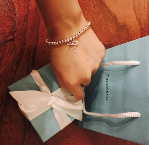 Replica Womens Jewelry Tiffany VIP Bow Bead Bracelet Silver A62PP180 AA178769