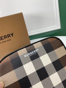 Replica Mens Handbags Burberry Check Crossbody Mens Bag 16x5x13CM A197PP480 AA179556