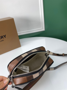 Replica Mens Handbags Burberry Check Crossbody Mens Bag 16x5x13CM A197PP480 AA179556