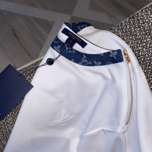 Replica Womens Clothing Louis Vuitton White Cotton T Shirt SML A228PP280 AA179560