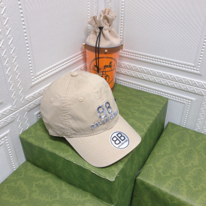 Replica Womens Hats Balenciaga BB Beige Canvas Baseball Hat A190PP95 AA179523
