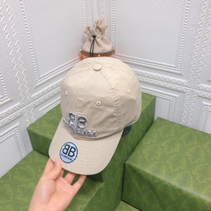 Replica Womens Hats Balenciaga BB Beige Canvas Baseball Hat A190PP95 AA179523