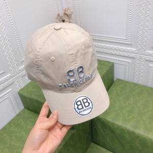 Replica Womens Hats Balenciaga BB Beige Canvas Baseball Hat A190PP95 AA179523