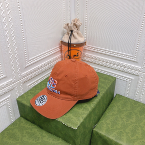Replica Womens Hats Balenciaga BB Orange Canvas Baseball Hat A190PP95 AA179524