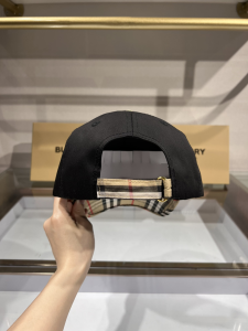 Replica Womens Hats Burberry Bear Black Canvas Baseball Hat A190PP90 AA179517