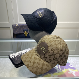 Replica Womens Hats Gucci Black GG Supreme Canvas Cap Hat A144PP50 AA179248
