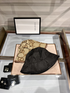 Replica Womens Hats Gucci Jumbo GG Canvas Bucket Hat Black A190PP85 AA179503