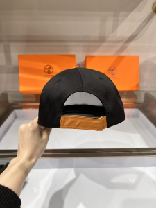 Replica Womens Hats Hermes Black Canvas Baseball Hat A190PP85 AA179540