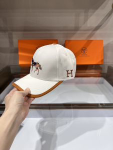 Replica Womens Hats Hermes White Canvas Baseball Hat A190PP85 AA179542