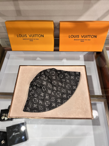 Replica Womens Hats Louis Vuitton Monogram Canvas Bucket Hat Black A190PP90 AA179505