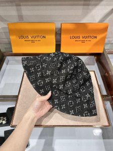 Replica Womens Hats Louis Vuitton Monogram Canvas Bucket Hat Black A190PP90 AA179505