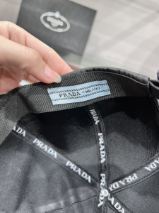 Replica Womens Hats Prada Black Re Nylon Baseball Hat A190PP90 AA179520