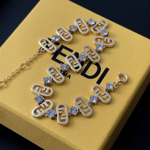 Replica Womens Jewelry Fendi Olock Small Clip Link Bracelet Gold A39PP140 AA179756