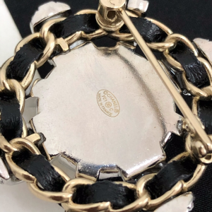 Replica Womens Jewelry Chanel Crystals CC Brooch A39PP150 AA179926