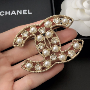 Chanel Gold CC Pearls and Diamond Brooch 