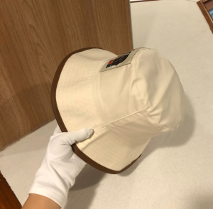 Replica Womens Hats Gucci x The North Face White Canvas Bucket Hat A190PP100 AA180478