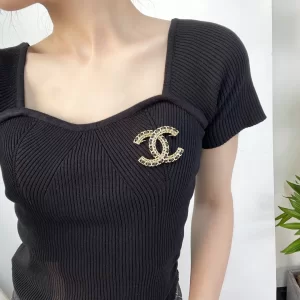 Replica Womens Jewelry Chanel VIP Chain Leather CC Brooch A62PP170 AA180242