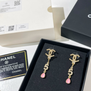 Replica Womens Jewelry Chanel VIP Crystals CC Drop Earrings A62PP180 AA180237