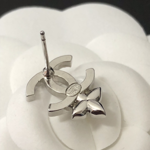 Replica Womens Jewelry Chanel Crystals CC Flower Silver Earrings A39PP110 AA180533