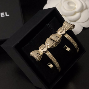 Replica Womens Jewelry Chanel Gold CC Bowknot Hoop Earrings A39PP130 AA180531