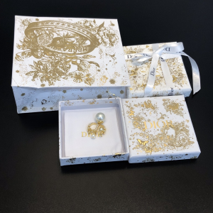 Replica Womens Jewelry Dior Tribales Pearls CD Single Earrings A39PP100 AA180526