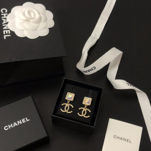 Replica Womens Jewelry Chanel Gold CC Logo Drop Earrings A39PP120 AA180617