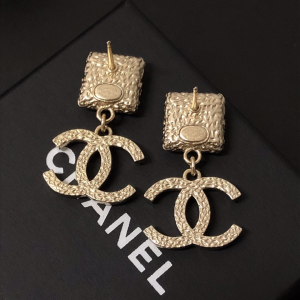 Replica Womens Jewelry Chanel Gold CC Logo Drop Earrings A39PP120 AA180617