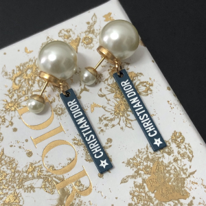 Replica Womens Jewelry Dior Tribales Earrings A39PP110 AA180612