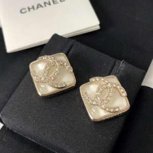 Replica Womens Jewelry Chanel Crystal CC Logo Square Earrings A37PP130 AA180742