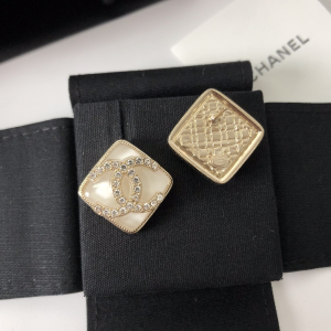Replica Womens Jewelry Chanel Crystal CC Logo Square Earrings A37PP130 AA180742