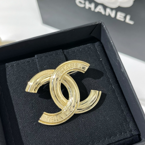 Chanel VIP Gold CC Logo Brooch 
