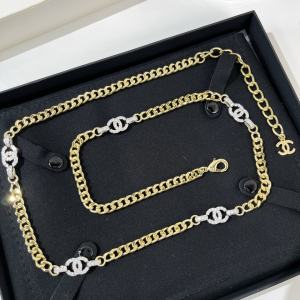 Chanel Crystals CC Logo Chain Belt AB8570 