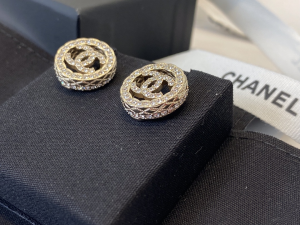 Replica Womens Jewelry Chanel Crystals CC Round Earrings A39PP120 AA181030