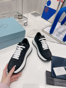 Replica Womens Shoes Prada Quilted Nylon Sneakers in Black 35 To 40 A151PP480 AA181594