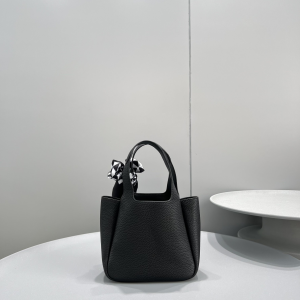 Replica Womens Handbags Prada Leather Mini Tote Handbag in Black 1BA349 19x9x16CM A155PP880 AA181617 Replica Womens Handbags Prada Leather Mini Tote Handbag in Black 1BA349 19x9x16CM A155PP880 AA181617