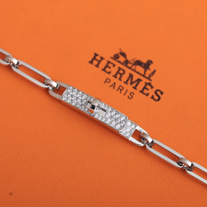 Replica Womens Jewelry Hermes Kelly Chaine Choker Silver Necklace A205PP480 AA182045