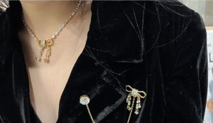 Replica Womens Jewelry Miu Miu Bow Crystals Necklace A205PP280 AA182034